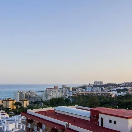 Estudio Jjupiter 250 M Del Mar Con Vistas Al Mar Piscinas Benalmádena